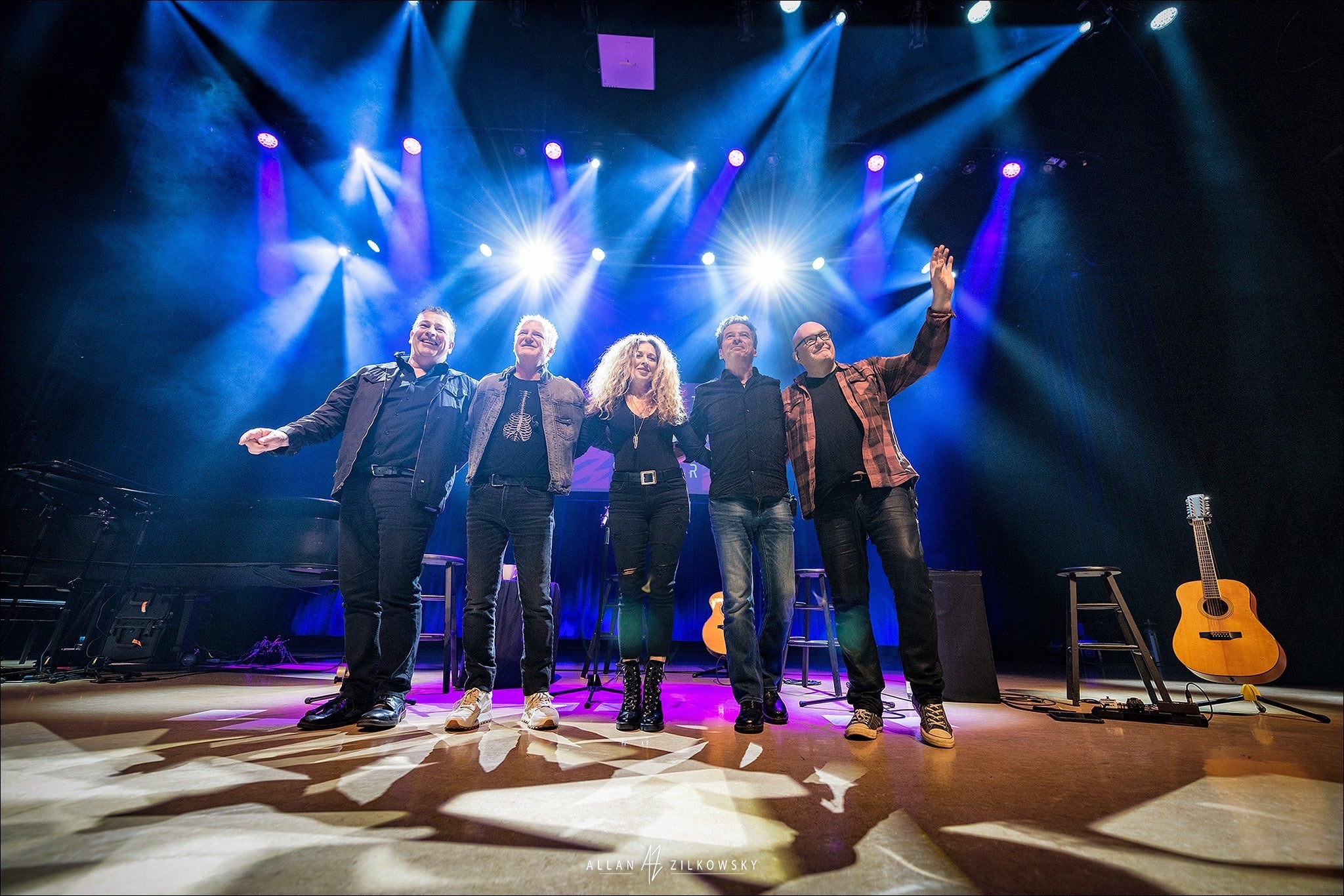 Press Media Glass Tiger press-media-glass-tiger